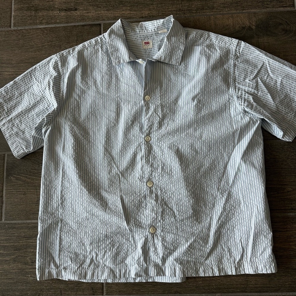 Levi’s Men's Blue Striped Shirt